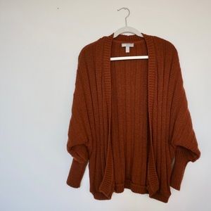 Cardigan sweater